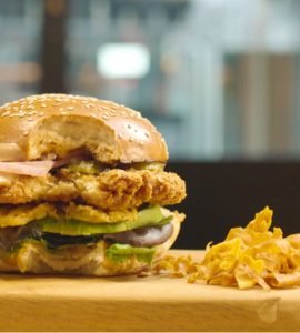 La viande cultivée en laboratoire arrive dans les restaurants